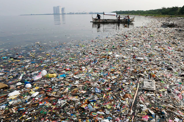 到2050年，海洋中所有塑料的重量可能與魚類的重量相當